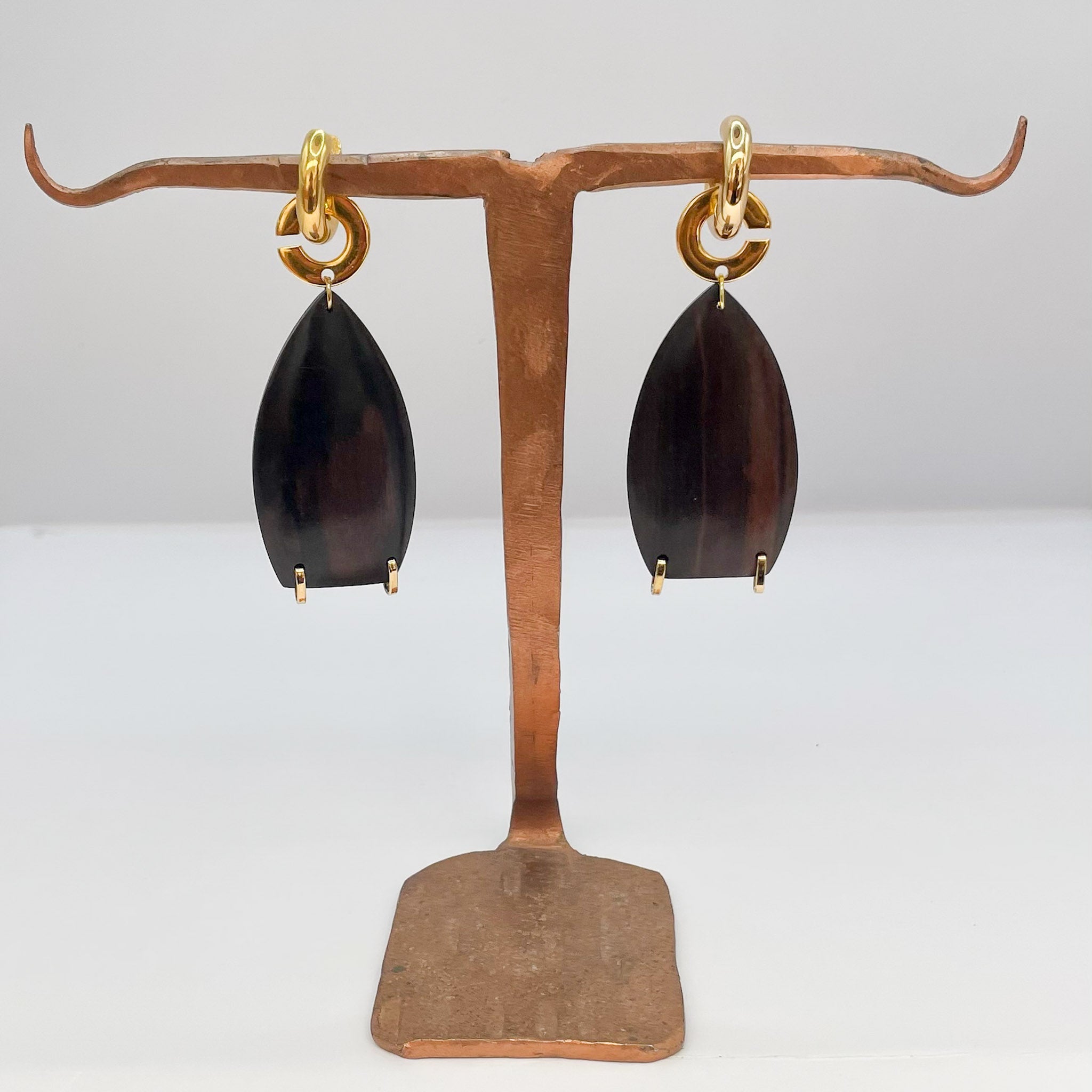 Boucles d'oreilles carré ébène et corne x ÉTHNIQUE