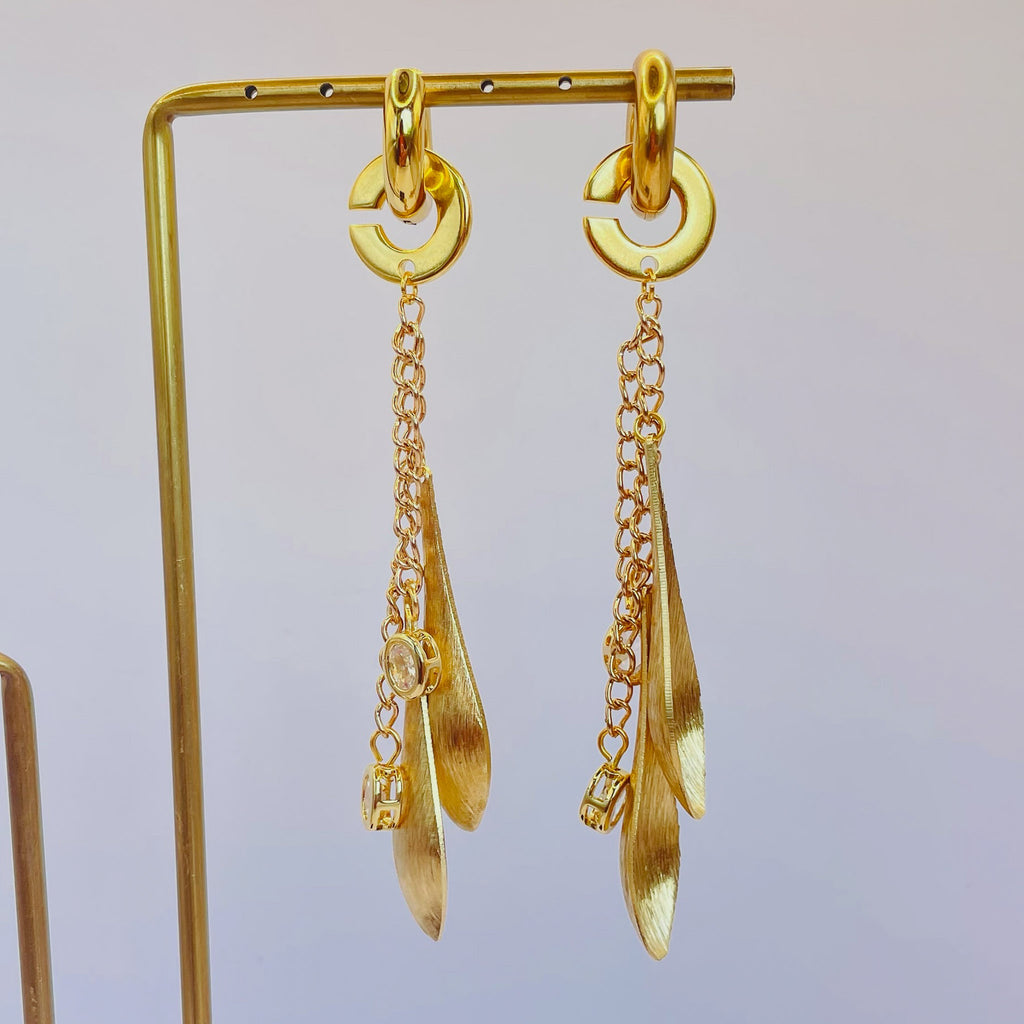 Boucles d’oreilles créoles dorées feuilles et chaîne avec cristal x CANOPÉE DORÉE