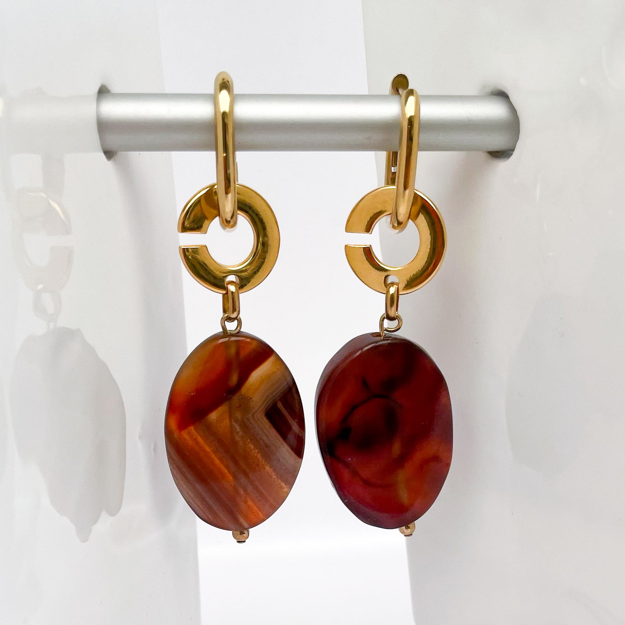 Boucles d'oreilles C Carré + pierre marron x ÉTHNIQUE