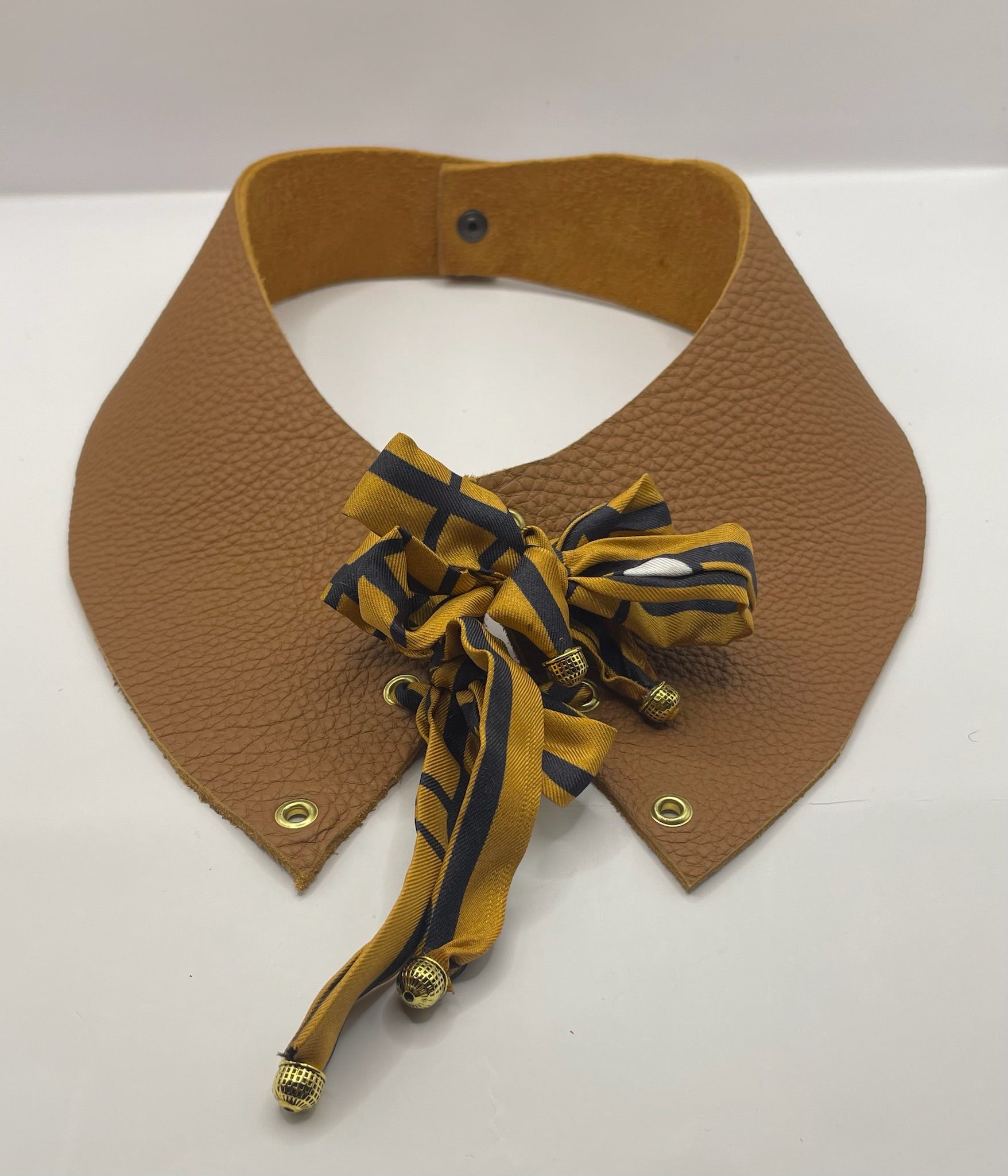 Collier col cuir & soie de Lyon x CUIR & SOIE